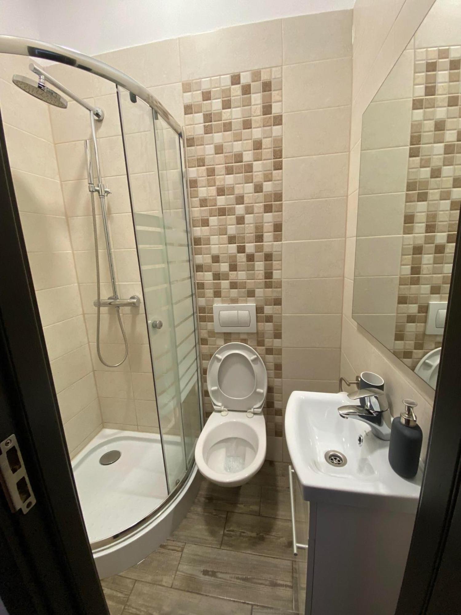 Ada'S Luxury Apartament&Studio - Old City Брашов Экстерьер фото