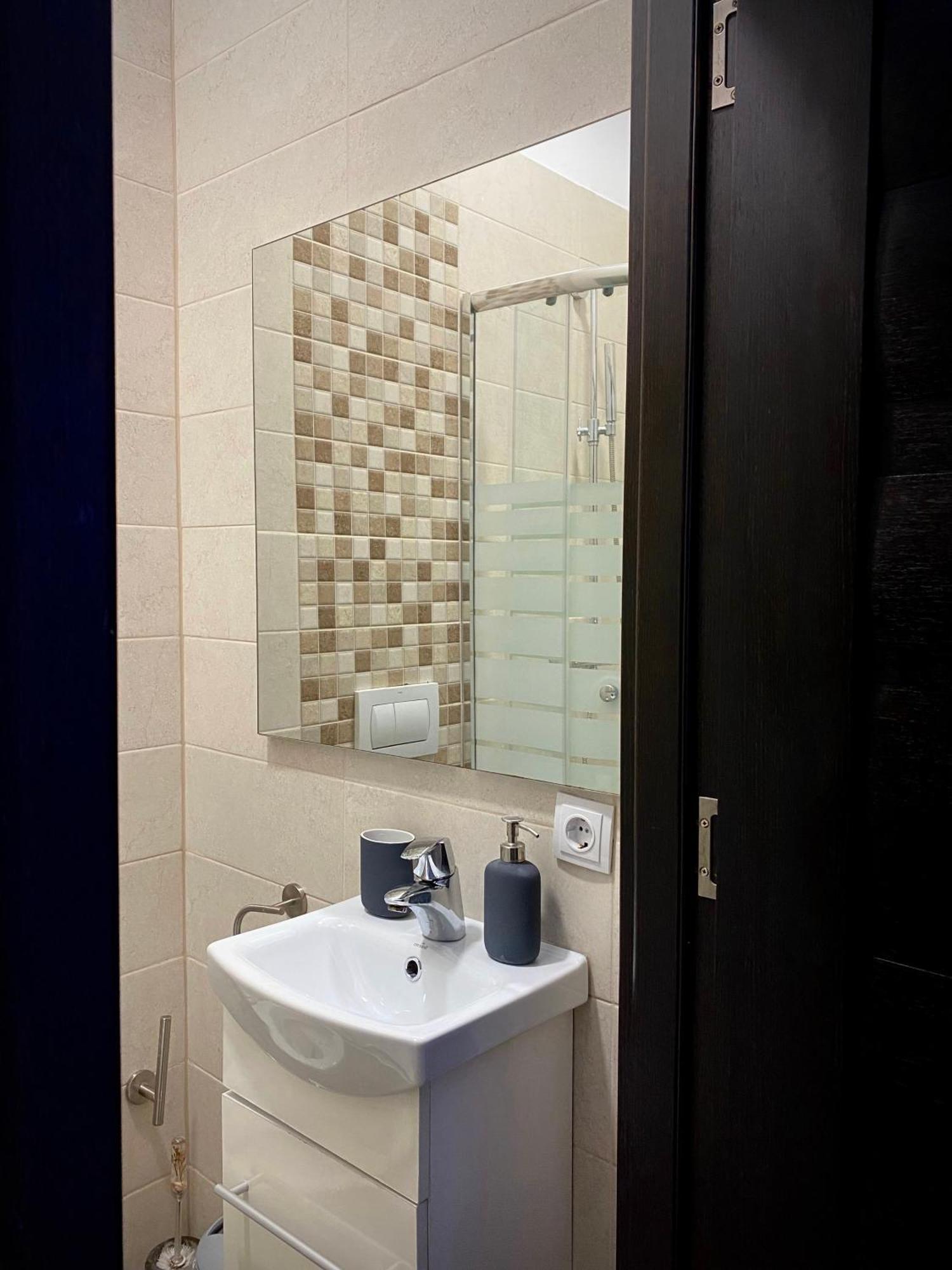 Ada'S Luxury Apartament&Studio - Old City Брашов Экстерьер фото