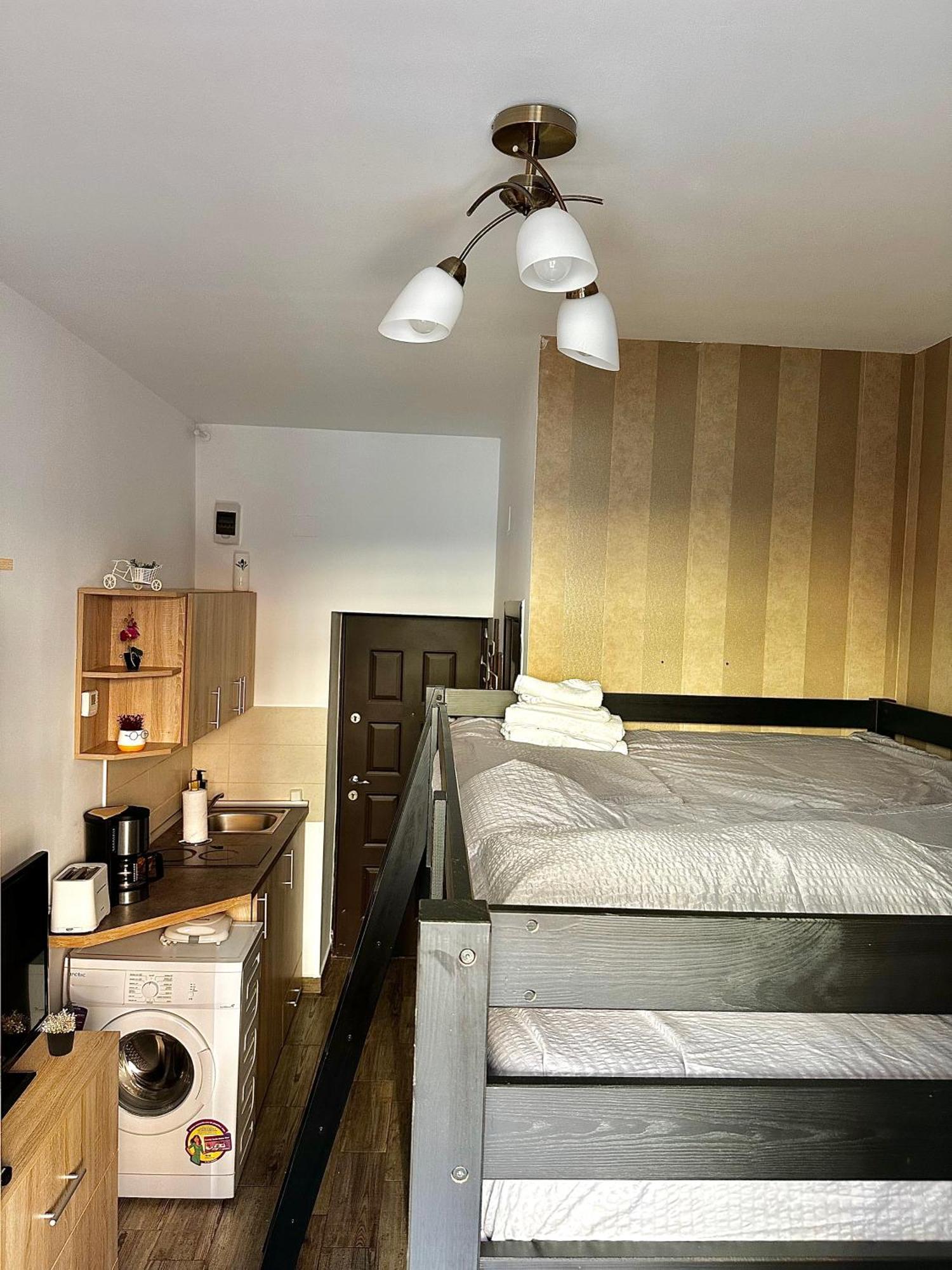 Ada'S Luxury Apartament&Studio - Old City Брашов Экстерьер фото